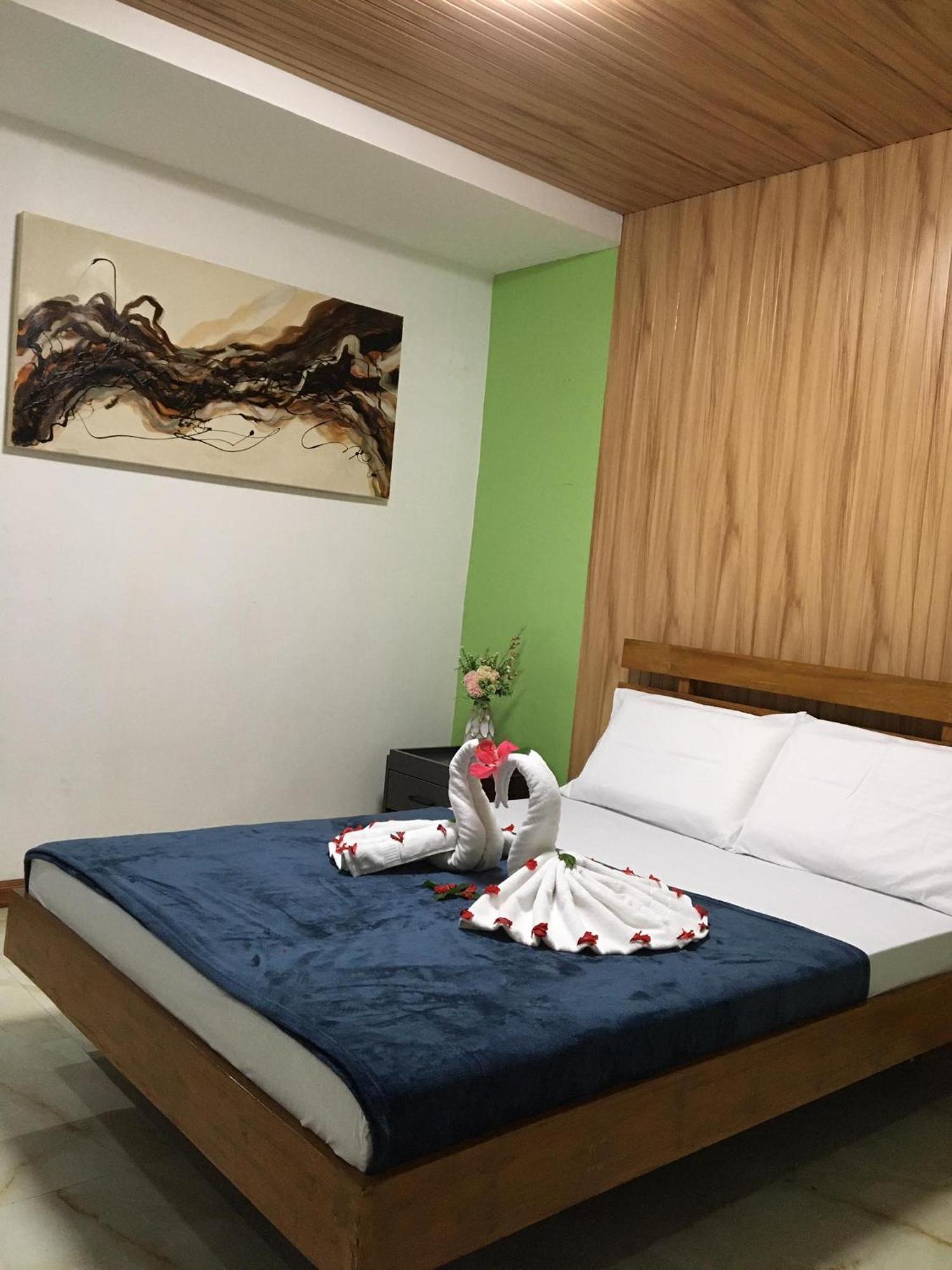 Gbu Loboc River Guesthouse Luaran gambar
